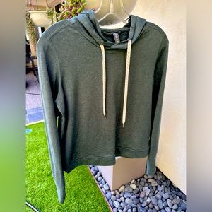 Vuori Dream Knit green long sleeve hoodie
